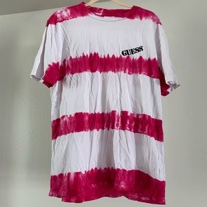 Guess T-shirt size medium